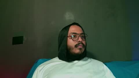 Snapshot of _annie_andrick_ chatting on 10.15.25 Annie Andrick online show from 10.15.25