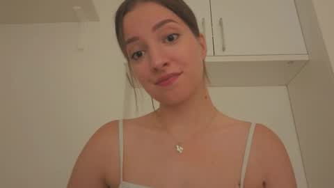 Anna online show from 09.27.25