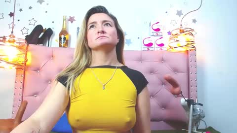 Snapshot of _antonella_11 chatting on 12.06.24 _antonella_11 online show from 12.06.24