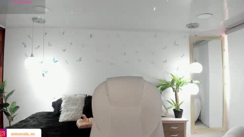 antonnela online show from 04.10.26