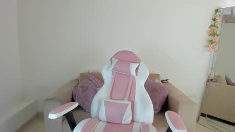    online show from 12.12.24