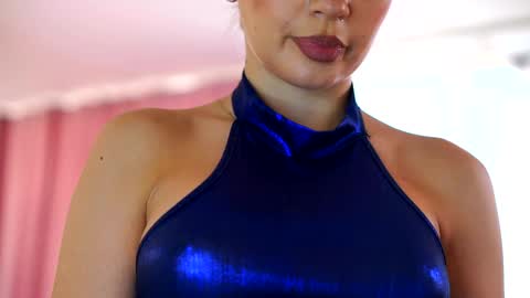 Snapshot of _arielle chatting on 01.09.25 Arielle online show from 01.09.25