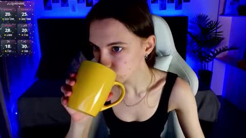 _ash_leyy_ online show from 11.16.25