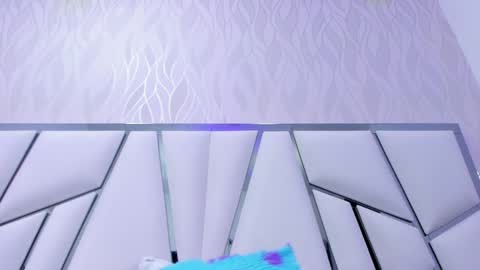 Aura online show from 12.30.24