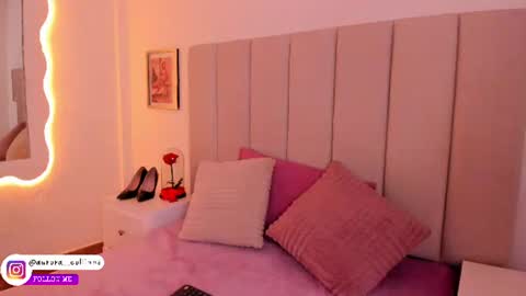 _aurora_collins_ online show from 07.24.26