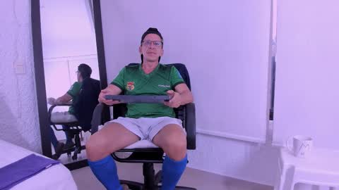 _axelking_ online show from 02.23.26