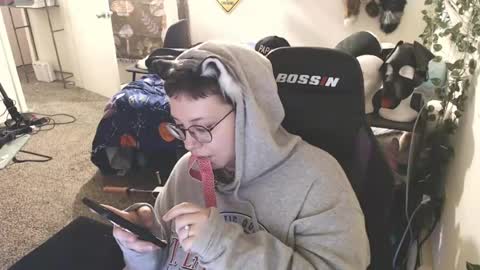 Snapshot of _bandit_b0y chatting on 06.19.26 bandit online show from 06.19.26