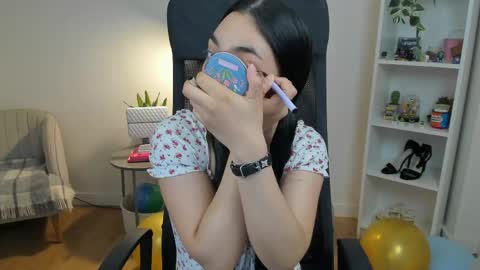 Bella Evans online show from 05.22.26