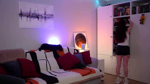 Lili online show from 01.13.26