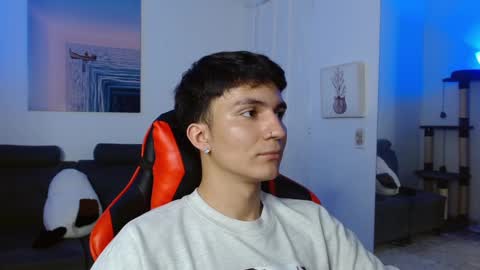 Snapshot of _blakee chatting on 01.27.25 B L A K E online show from 01.27.25