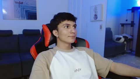 Snapshot of _blakee chatting on 02.10.25 B L A K E online show from 02.10.25