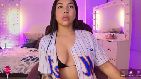 Snapshot of _blind_melon_ chatting on 10.07.25 _blind_melon_ online show from 10.07.25