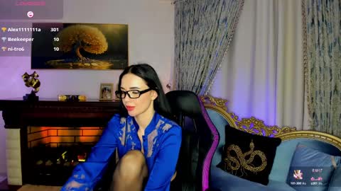 Snapshot of _bounty_69_ chatting on 02.25.25 lovense squirt bigboobs anal online show from 02.25.25