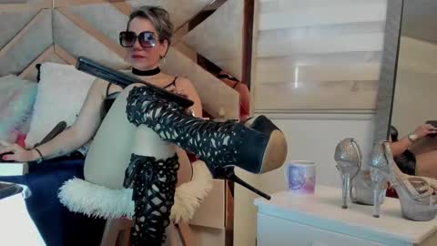 Brenda online show from 02.18.25