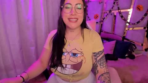 Snapshot of _briigite chatting on 10.19.25 Angie Independent model online show from 10.19.25