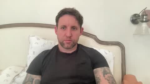 Snapshot of _british_hung_ chatting on 06.04.26 UK BigThick Cock online show from 06.04.26