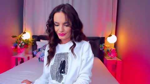 Snapshot of _carlawhite_ chatting on 11.11.25 _carlawhite_ online show from 11.11.25