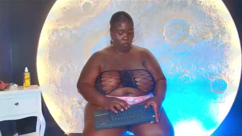 Caro. online show from 10.10.25