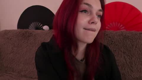 Caroline online show from 04.23.26