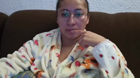 Snapshot of _cattleya1 chatting on 02.05.25 cat online show from 02.05.25