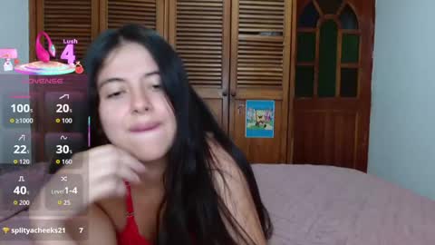 Snapshot of _caylee_ chatting on 09.12.25 Antonella online show from 09.12.25