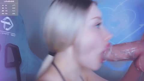 Angelina online show from 11.24.25