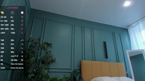 _chillbacca_ online show from 04.25.26