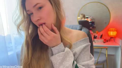 Snapshot of _chloe_miller_ chatting on 03.05.26 _chloe_miller_ online show from 03.05.26