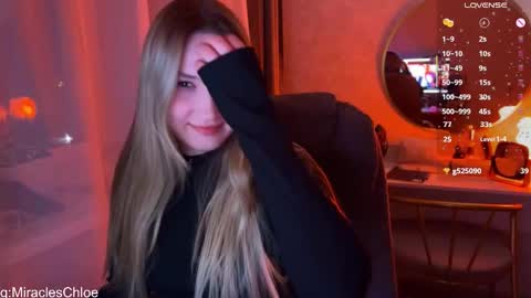 Snapshot of _chloe_miller_ chatting on 03.17.26 _chloe_miller_ online show from 03.17.26