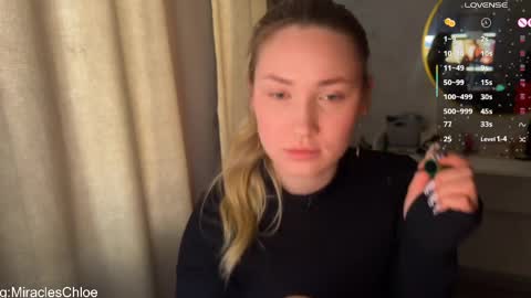 Snapshot of _chloe_miller_ chatting on 04.05.26 _chloe_miller_ online show from 04.05.26