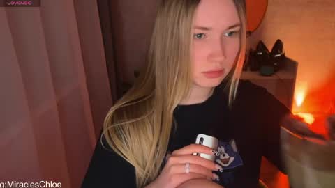 Snapshot of _chloe_miller_ chatting on 04.15.26 _chloe_miller_ online show from 04.15.26