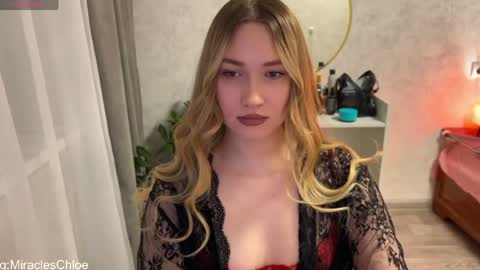 Snapshot of _chloe_miller_ chatting on 04.16.26 _chloe_miller_ online show from 04.16.26