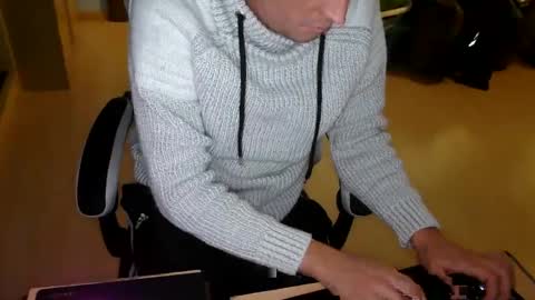  chris 87 online show from 12.15.25