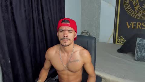 chris online show from 09.25.25