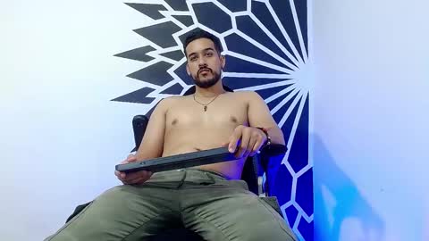 Snapshot of _christopher_dennis_ chatting on 02.20.25 CRIS online show from 02.20.25