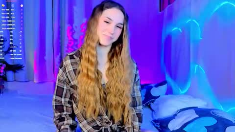 Snapshot of _cindy_lou_ chatting on 10.02.25 Cindy . online show from 10.02.25