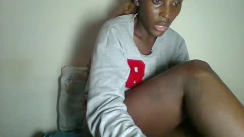 Snapshot of _clara01 chatting on 02.24.25 clara online show from 02.24.25