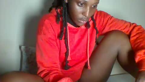 Snapshot of _clara01 chatting on 03.10.25 clara online show from 03.10.25