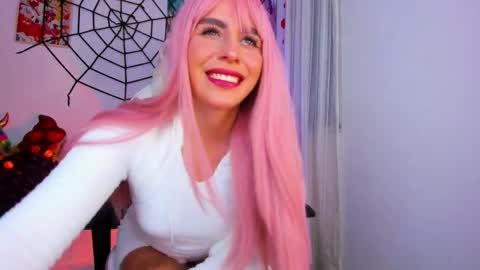  Chloe  online show from 10.14.25