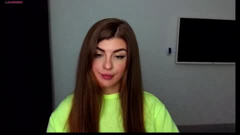 Snapshot of _comefeelme_ chatting on 03.12.25 D online show from 03.12.25