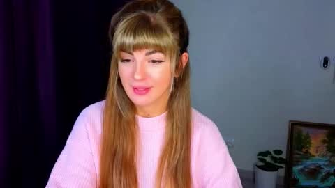 Snapshot of _comefeelme_ chatting on 10.28.25 D online show from 10.28.25