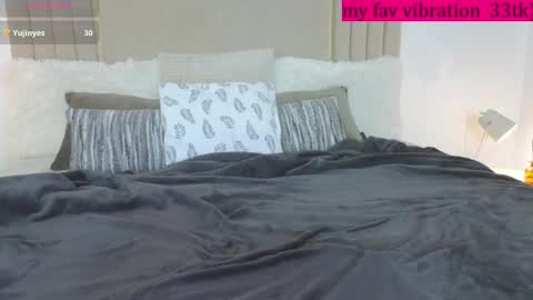 Snapshot of _cotton_candyy chatting on 10.22.25 _cotton_candyy online show from 10.22.25