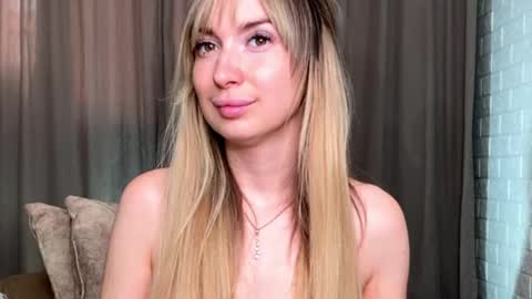 _crystal_moon_1 online show from 11.04.25