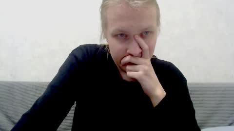 Snapshot of _dash_ chatting on 01.19.25 Tony online show from 01.19.25