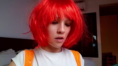 Snapshot of _demi_dee_ chatting on 10.30.25 DemiDee online show from 10.30.25