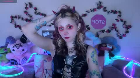 Kate online show from 05.18.26