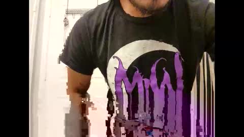 Snapshot of _drew__ chatting on 10.20.25 _drew__ online show from 10.20.25