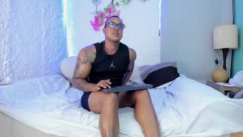 Dylan Jacob online show from 09.26.25