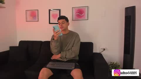 Emma and Tonny online show from 03.10.25