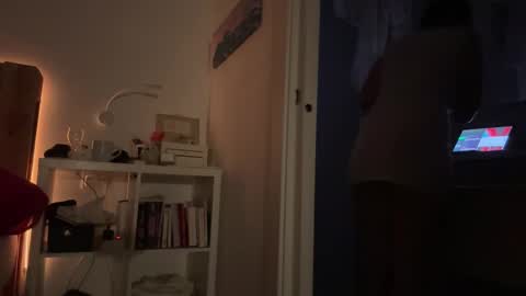  elena barra online show from 10.05.25